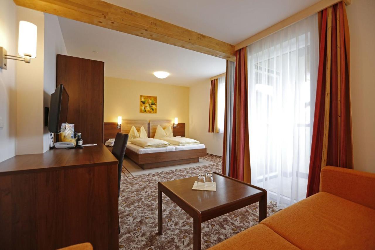 Premium Wanderhotel Steirerhof Шладминг Экстерьер фото